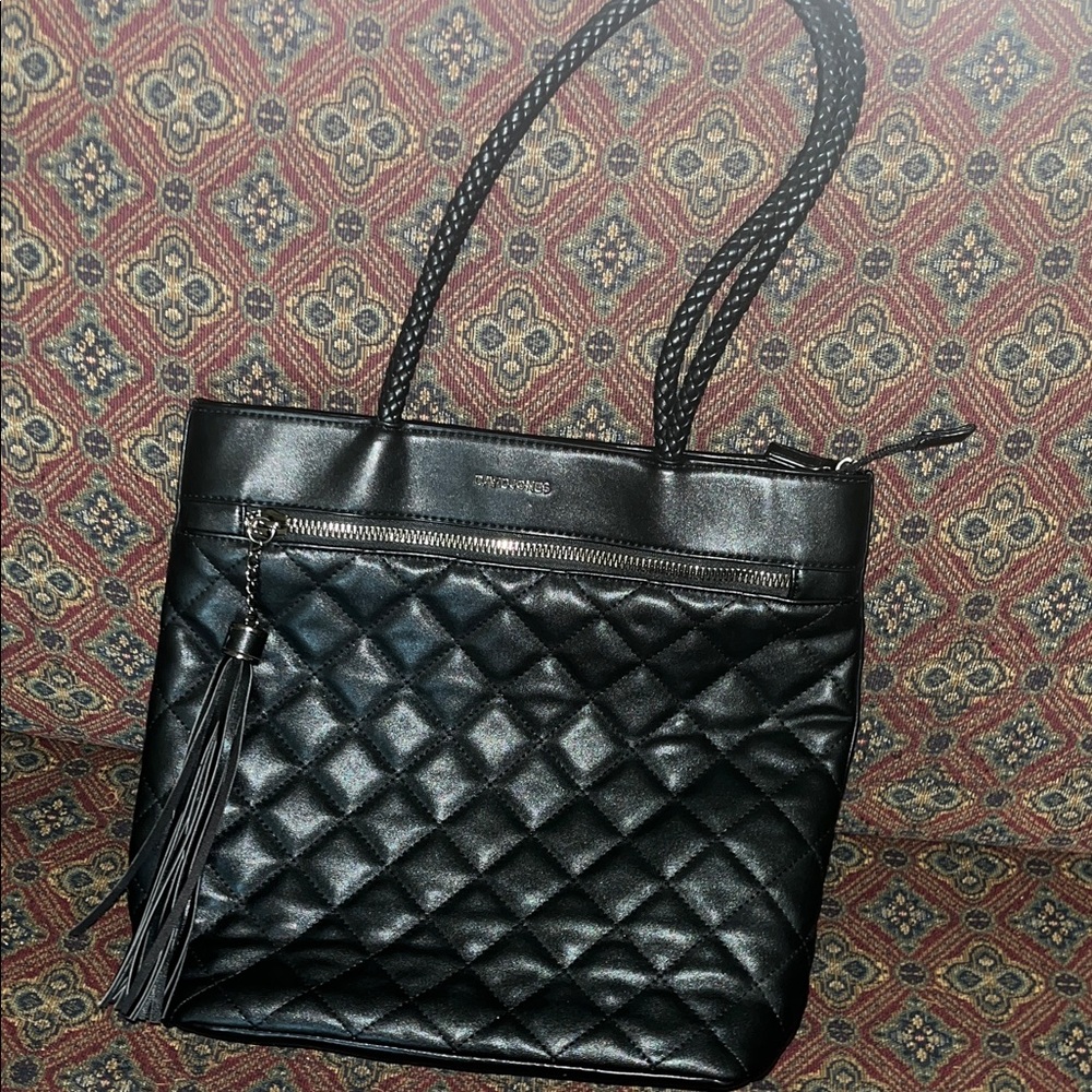 NWOT DAVID JONES Black Quilted Tote Bag with Tassel 🖤